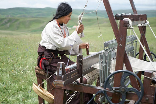HANDMADE ON THE TIBETAN PLATEAU