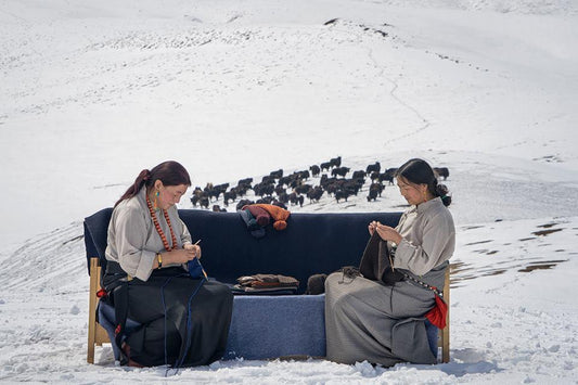 KNITTING AT NORLHA