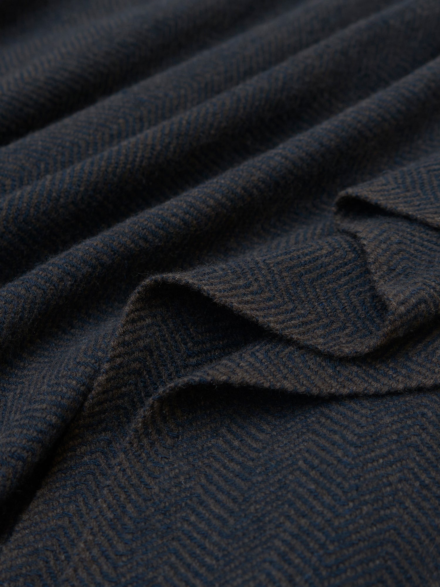 Navy and Natural Yak Brown