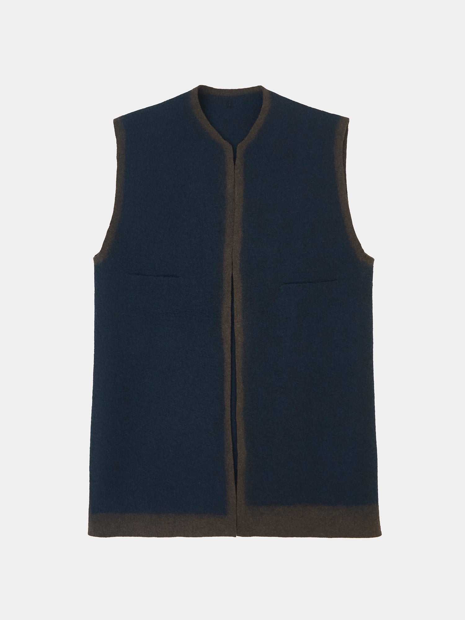 エムエイチエル 新品タグ付 MHL FELTED WOOL VEST 茶 L MHL.（エムエイチエル）の「FELTED DRY WOOL（ベスト）」 - WEAR
