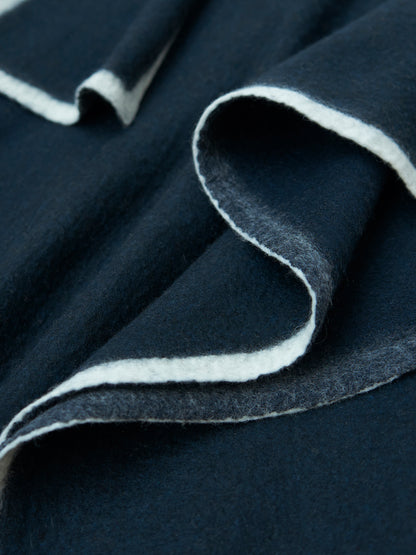 Navy and Natural Yak White